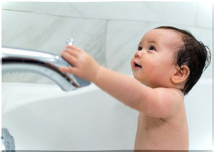 Tips for children to lose their fear of water