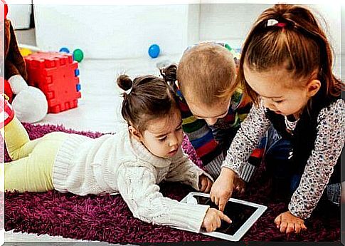 Children know how to handle electronic devices from an early age.