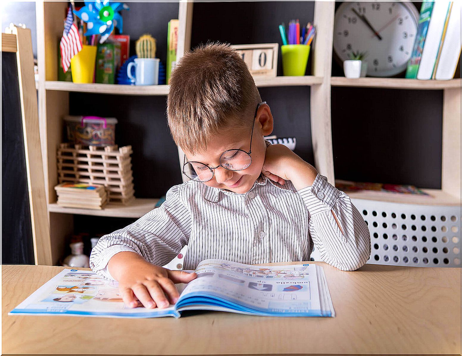 Teaching children to organize study time